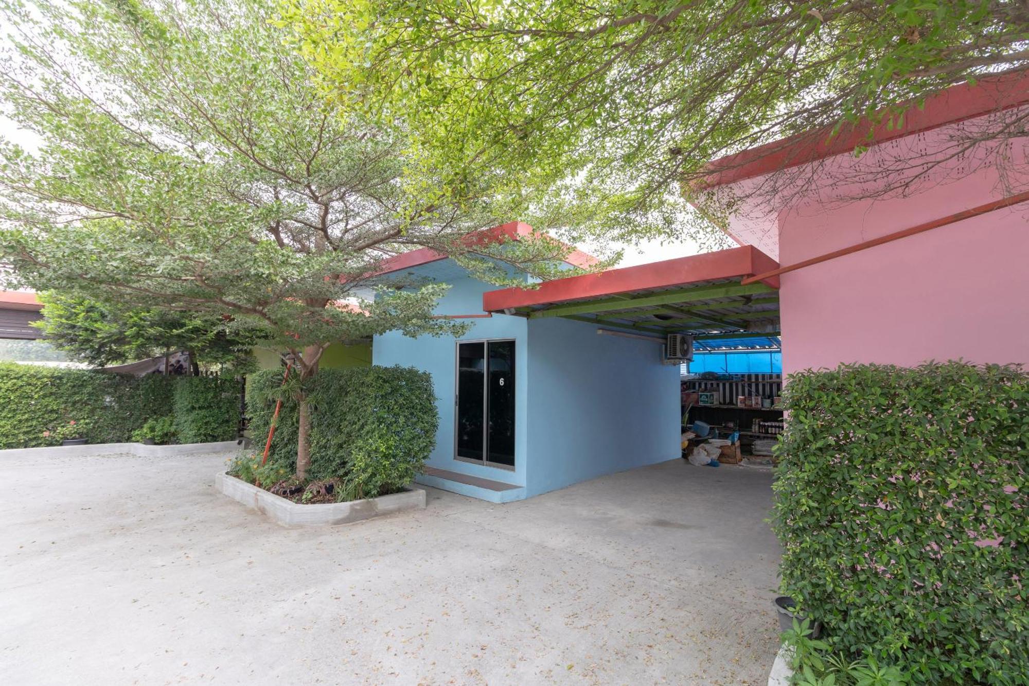 Oyo 644 Pong Pai House Otel Bangkok Dış mekan fotoğraf